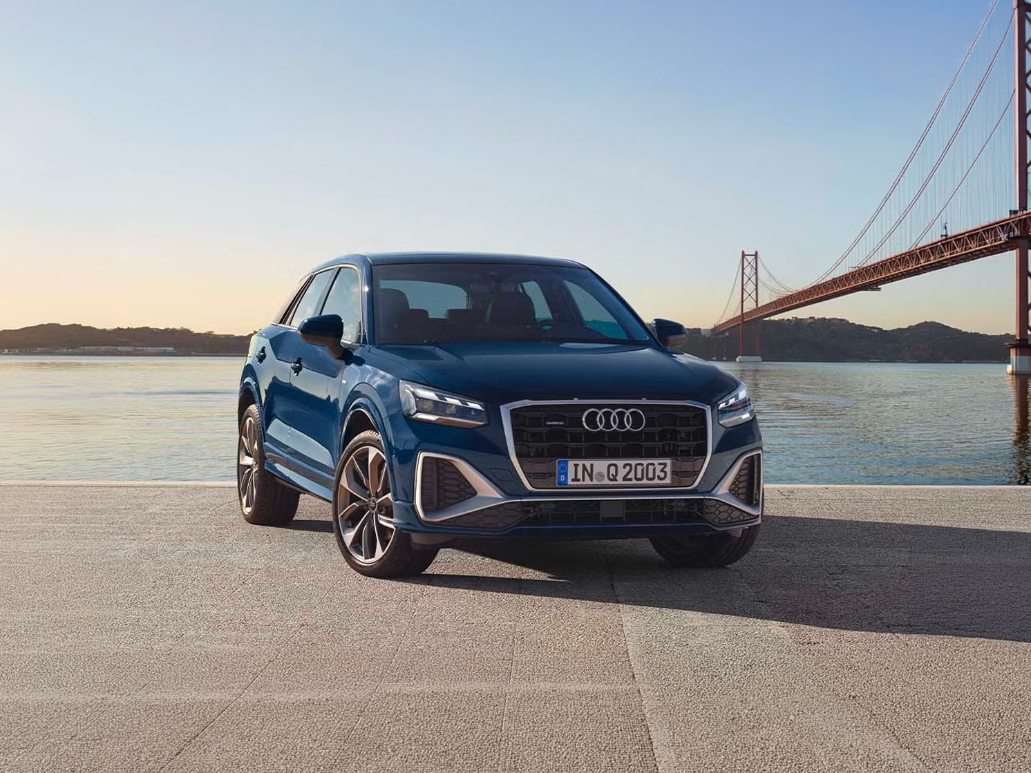 Audi Q2 Banner
